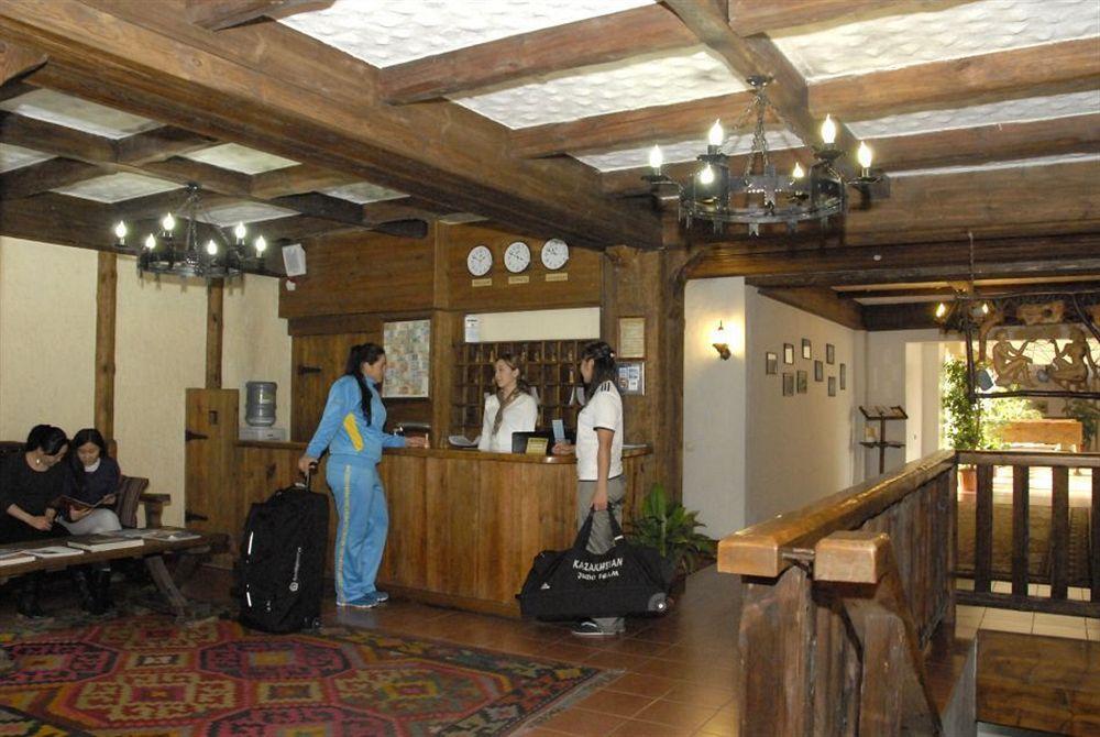 Saraishyq Hotel Almaty Ngoại thất bức ảnh