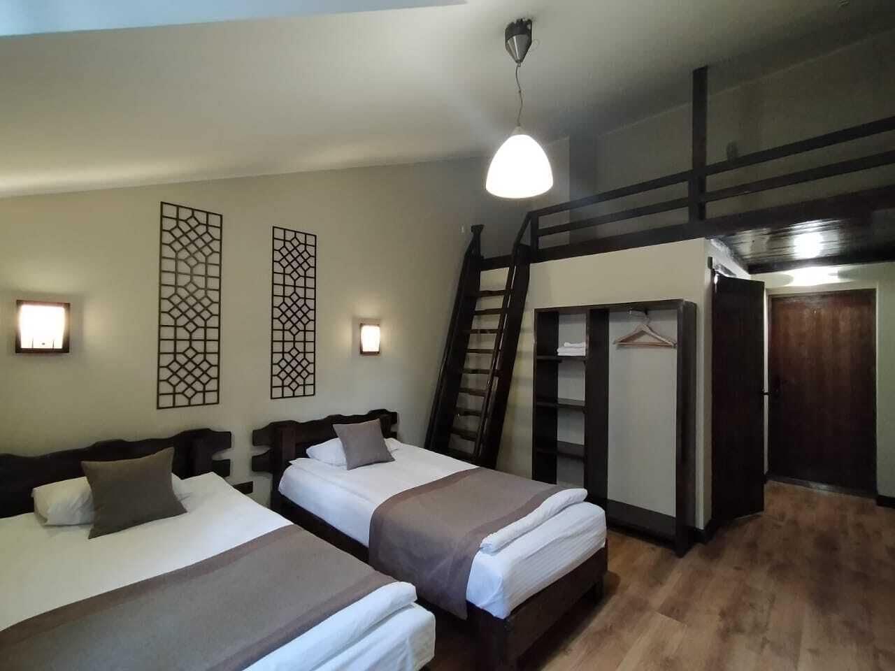 Saraishyq Hotel Almaty Ngoại thất bức ảnh
