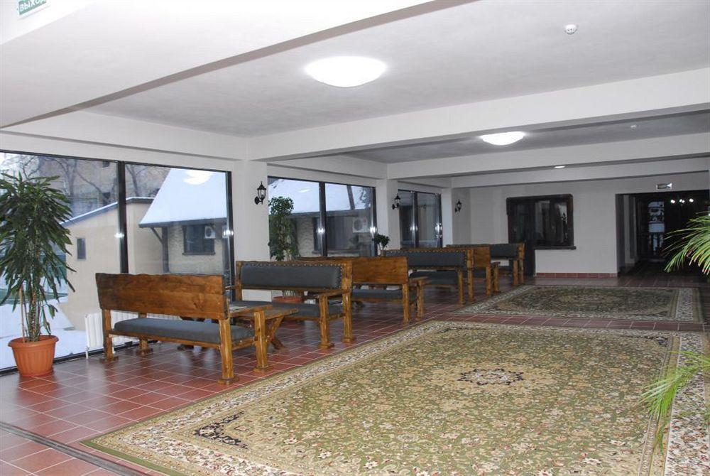 Saraishyq Hotel Almaty Ngoại thất bức ảnh