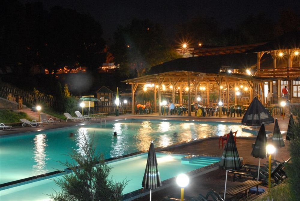 Saraishyq Hotel Almaty Ngoại thất bức ảnh